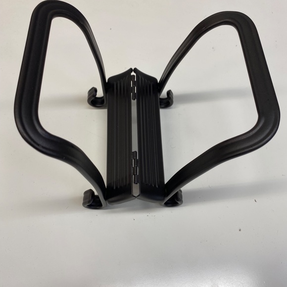 Interdesign York Bronze Napkin Holder - Picture 3 of 4